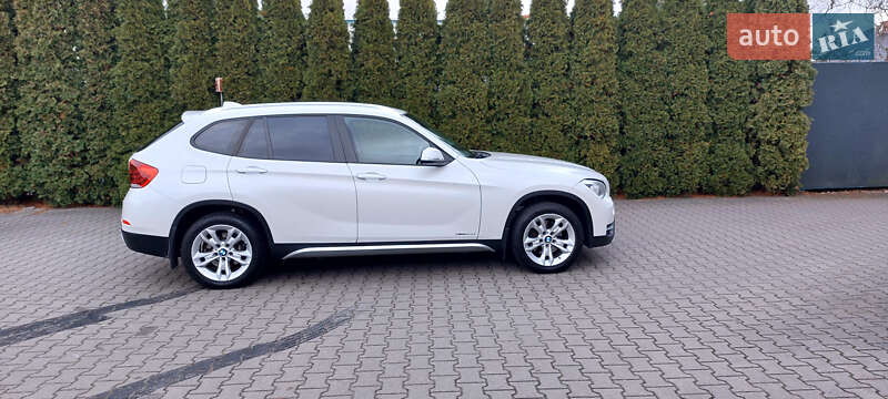 Позашляховик / Кросовер BMW X1 2013 в Харкові