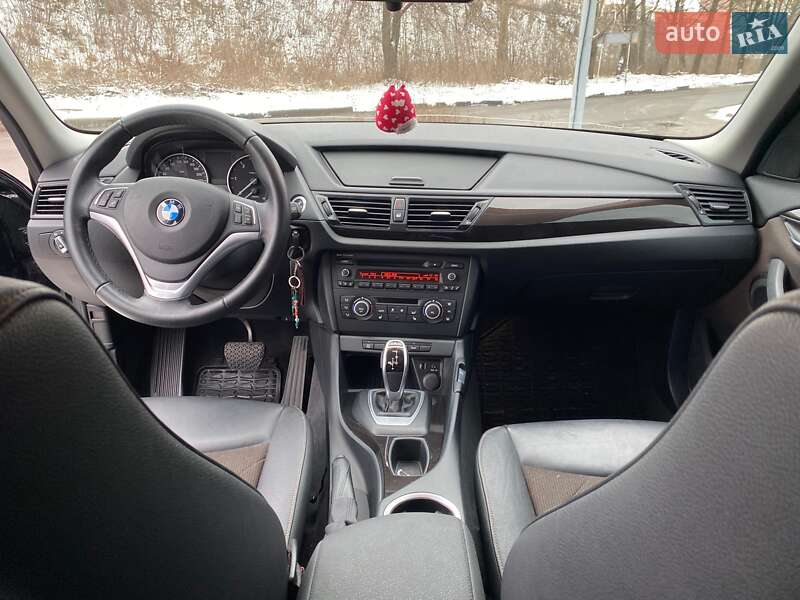 Позашляховик / Кросовер BMW X1 2014 в Луцьку