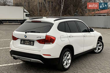 Внедорожник / Кроссовер BMW X1 2015 в Кременчуге