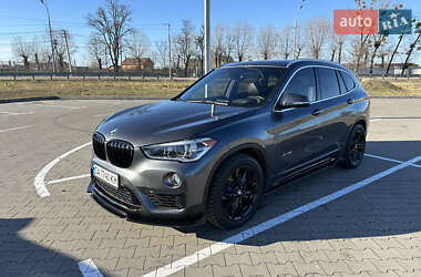 Позашляховик / Кросовер BMW X1 2016 в Києві