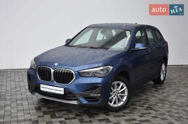 Внедорожник / Кроссовер BMW X1 2022 в Киеве