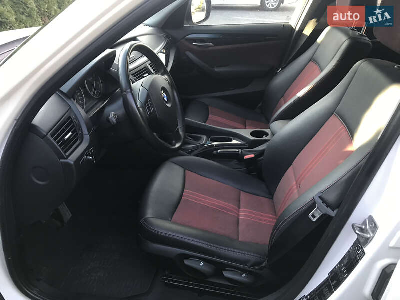 Внедорожник / Кроссовер BMW X1 2010 в Львове