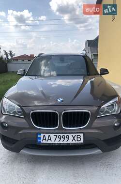 Внедорожник / Кроссовер BMW X1 2013 в Киеве