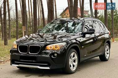 Внедорожник / Кроссовер BMW X1 2012 в Киеве