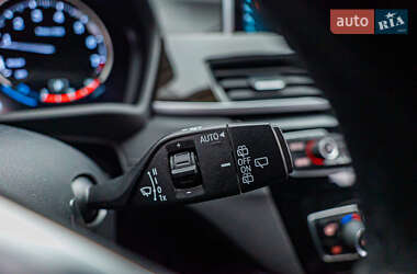 Внедорожник / Кроссовер BMW X1 2021 в 