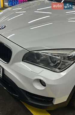 Позашляховик / Кросовер BMW X1 2012 в Чернівцях