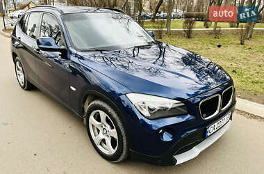 Позашляховик / Кросовер BMW X1 2010 в Києві