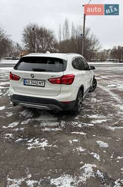 Внедорожник / Кроссовер BMW X1 2017 в Харькове