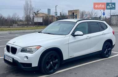 Позашляховик / Кросовер BMW X1 2013 в Києві