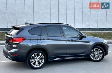 Позашляховик / Кросовер BMW X1 2022 в Києві