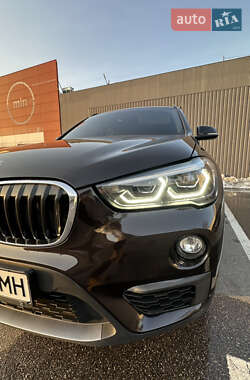 Внедорожник / Кроссовер BMW X1 2016 в Киеве