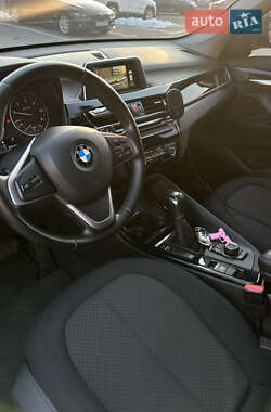 Внедорожник / Кроссовер BMW X1 2016 в Киеве