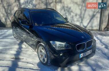 Позашляховик / Кросовер BMW X1 2010 в Києві