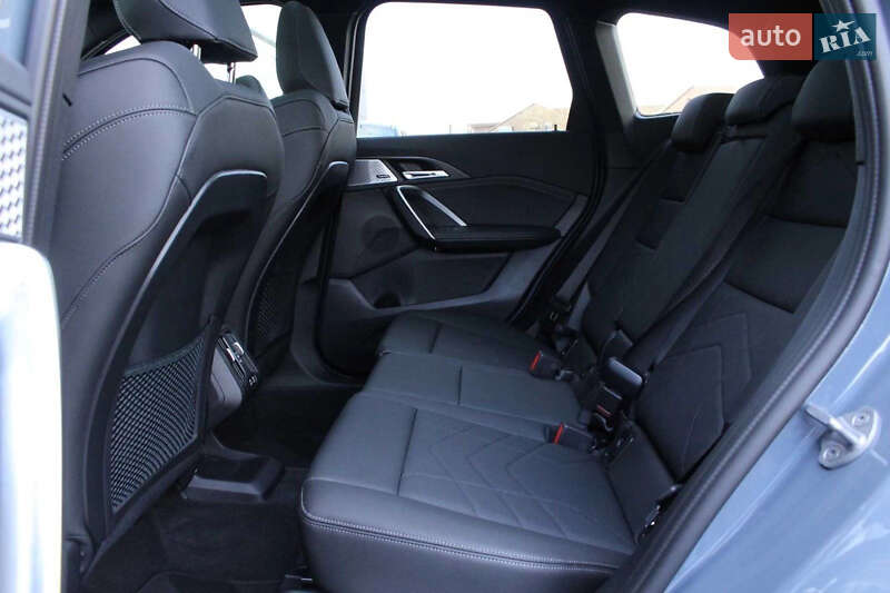 Внедорожник / Кроссовер BMW X1 2023 в Киеве