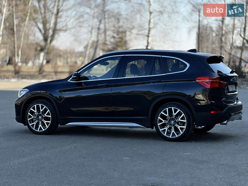 Позашляховик / Кросовер BMW X1 2021 в Києві