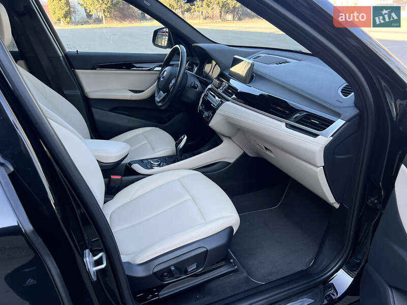 Позашляховик / Кросовер BMW X1 2021 в Києві