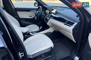 Внедорожник / Кроссовер BMW X1 2021 в 