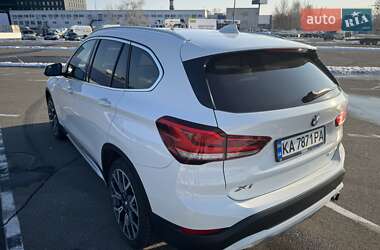 Позашляховик / Кросовер BMW X1 2021 в Києві