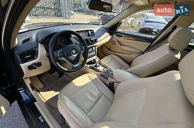 Внедорожник / Кроссовер BMW X1 2014 в 