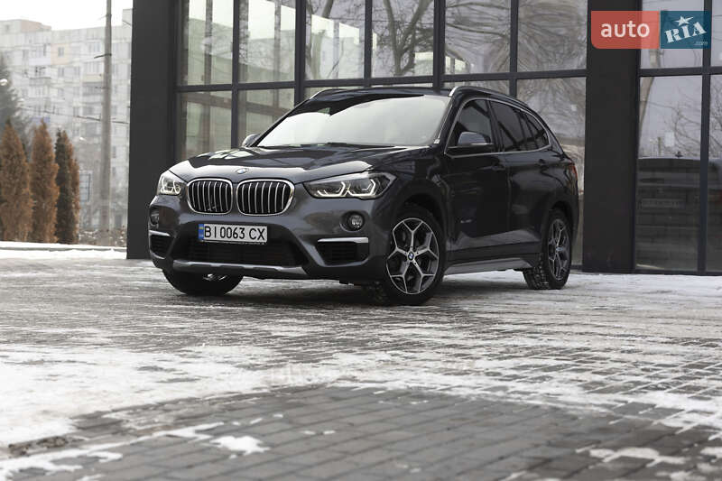 Внедорожник / Кроссовер BMW X1 2016 в Полтаве