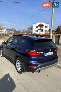 Внедорожник / Кроссовер BMW X1 2016 в Львове
