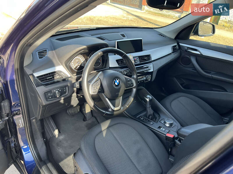 Внедорожник / Кроссовер BMW X1 2016 в Львове