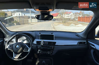Внедорожник / Кроссовер BMW X1 2016 в Львове