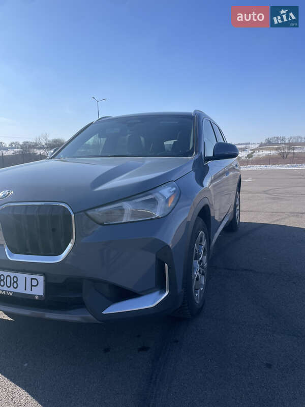 Позашляховик / Кросовер BMW X1 2022 в Рівному