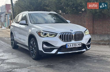 Внедорожник / Кроссовер BMW X1 2020 в 