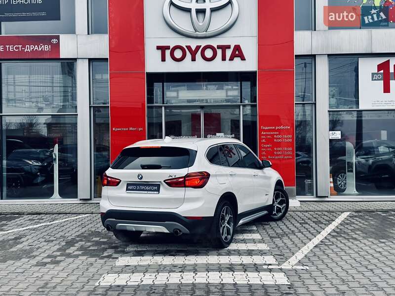 Внедорожник / Кроссовер BMW X1 2015 в Тернополе