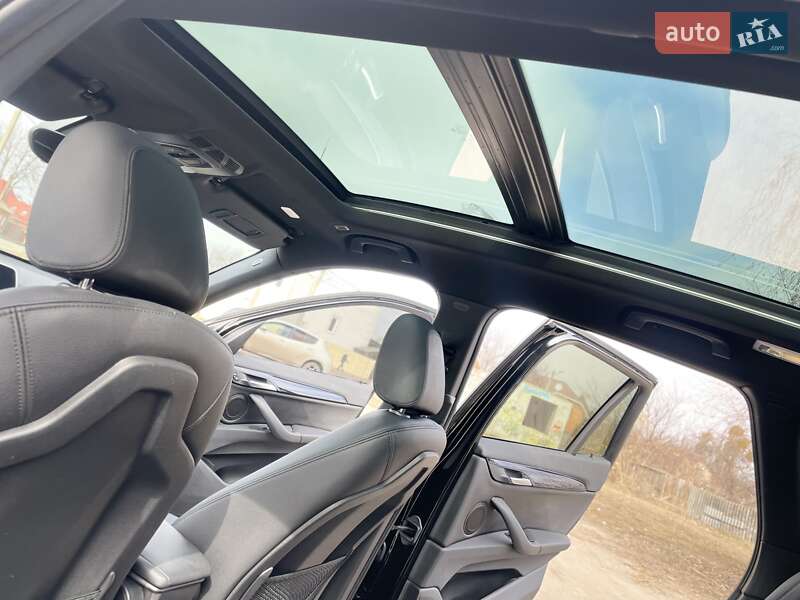 Внедорожник / Кроссовер BMW X1 2017 в Харькове