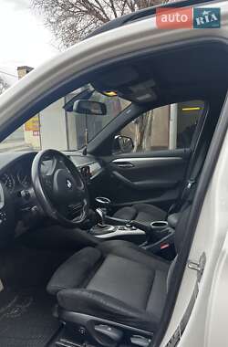 Внедорожник / Кроссовер BMW X1 2014 в 