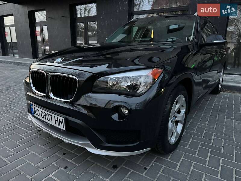 Внедорожник / Кроссовер BMW X1 2014 в Ужгороде