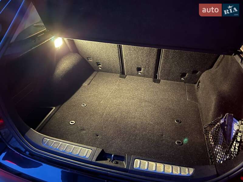 Внедорожник / Кроссовер BMW X1 2014 в Ужгороде