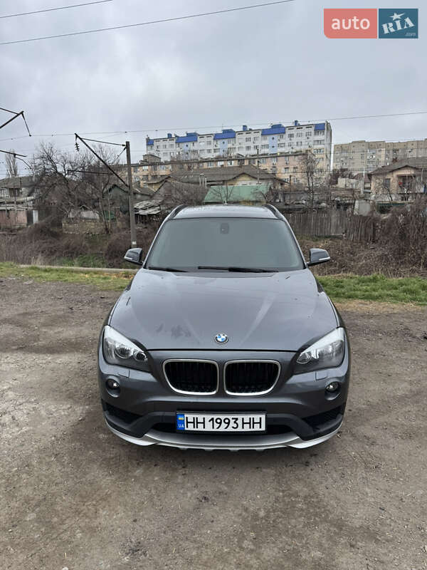 Позашляховик / Кросовер BMW X1 2013 в Одесі
