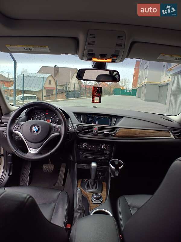 Позашляховик / Кросовер BMW X1 2015 в Хмельницькому