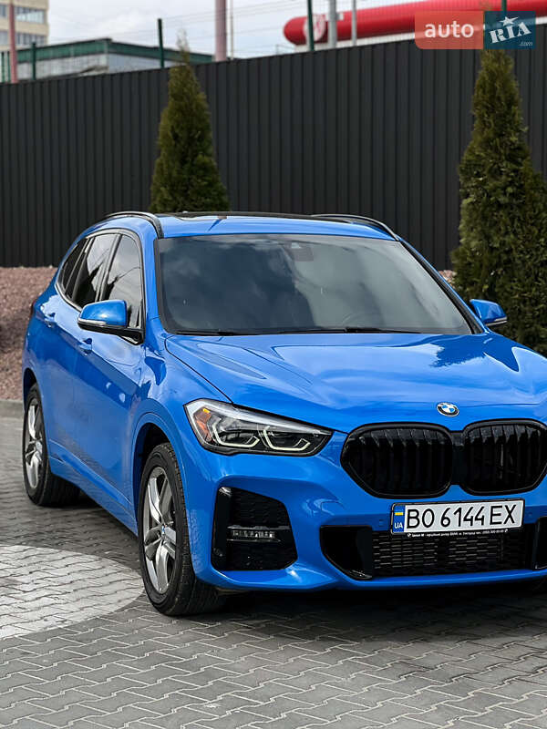 Внедорожник / Кроссовер BMW X1 2021 в Тернополе