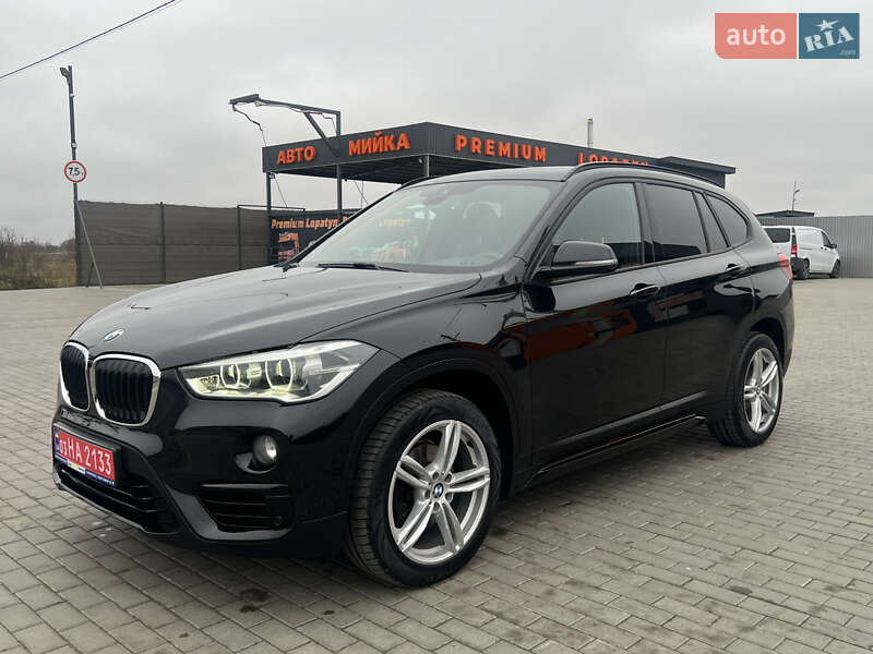 Позашляховик / Кросовер BMW X1 2016 в Лопатині