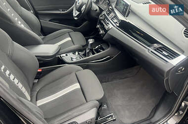 Внедорожник / Кроссовер BMW X1 2016 в 