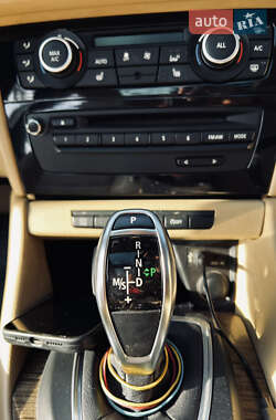 Внедорожник / Кроссовер BMW X1 2013 в 