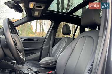 Внедорожник / Кроссовер BMW X1 2016 в 
