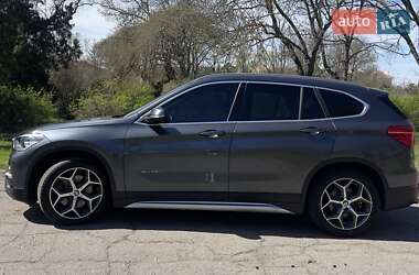 Внедорожник / Кроссовер BMW X1 2015 в 