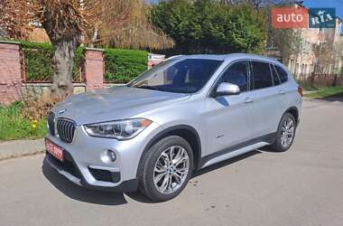 Внедорожник / Кроссовер BMW X1 2016 в 