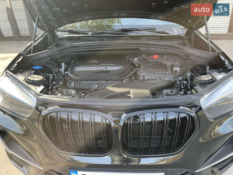 Позашляховик / Кросовер BMW X1 2021 в Харкові