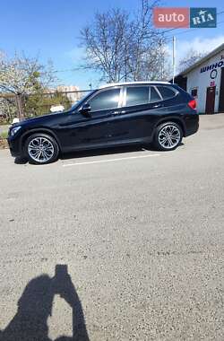Внедорожник / Кроссовер BMW X1 2013 в 
