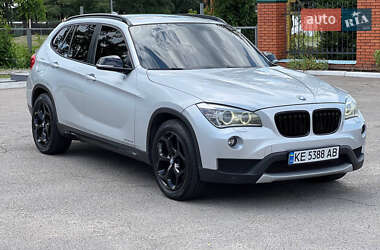 Внедорожник / Кроссовер BMW X1 2012 в 