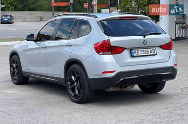 Внедорожник / Кроссовер BMW X1 2012 в 