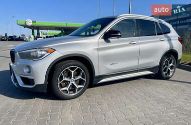 Внедорожник / Кроссовер BMW X1 2017 в 