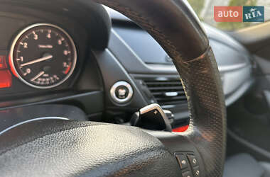 Позашляховик / Кросовер BMW X1 2013 в 