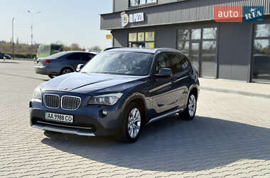 Внедорожник / Кроссовер BMW X1 2010 в 